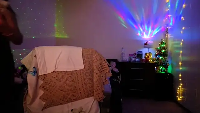 YourDreamLoverr online show from 12-17-25, 12:27