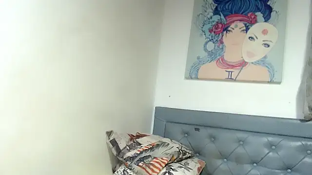 Snapshot of andre20a31 chatting on 12-17-25, 05:13 andre20a31 online show from 12-17-25, 05:13