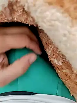 Snapshot of mrmukesh007 chatting on 02-08-26, 04:05 mrmukesh007 online show from 02-08-26, 04:05