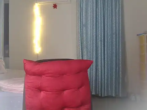 Snapshot of lovelygracy1809 chatting on 01-17-25, 04:15 lovelygracy1809 online show from 01-17-25, 04:15