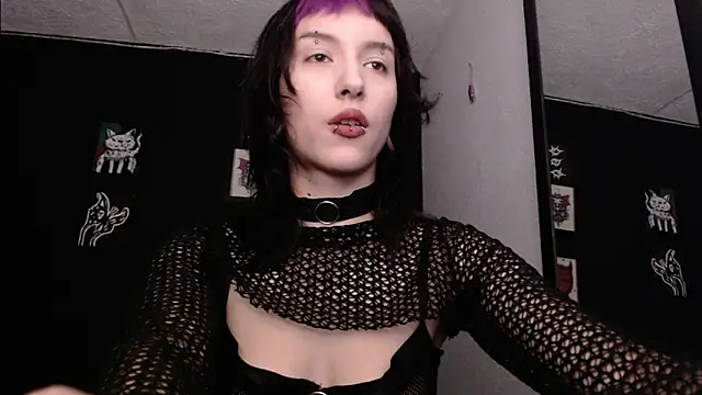 Snapshot of niakat_ chatting on 12-09-24, 11:56 niakat  online show from 12-09-24, 11:56