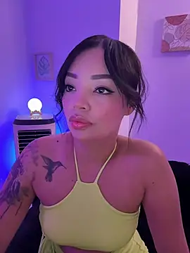 Sara LipsX online show from 02-08-26, 01:31