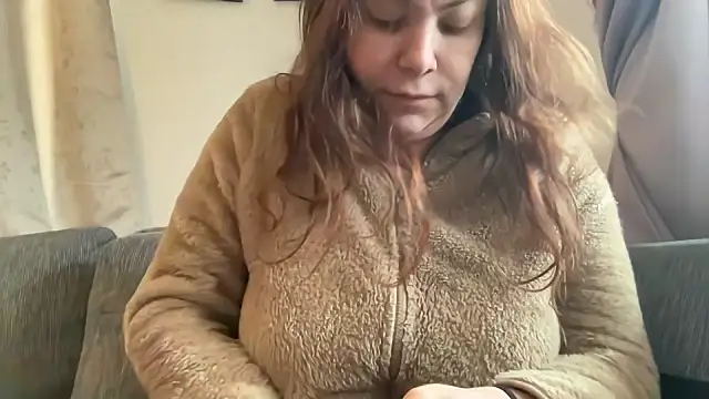 cumwithmee3 online show from 02-13-25, 12:00
