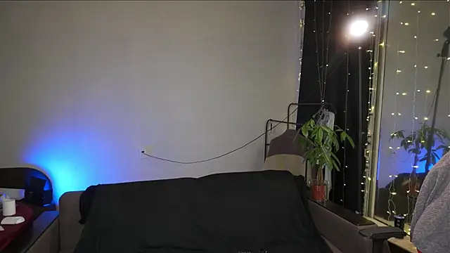 cherrydany online show from 02-17-26, 05:52