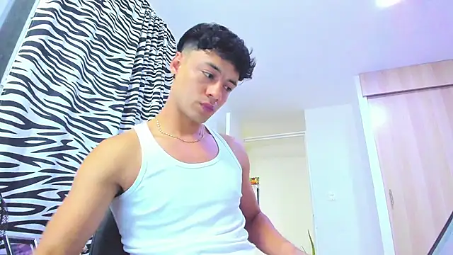 Sebastian-Dash online show from 02-05-25, 02:08