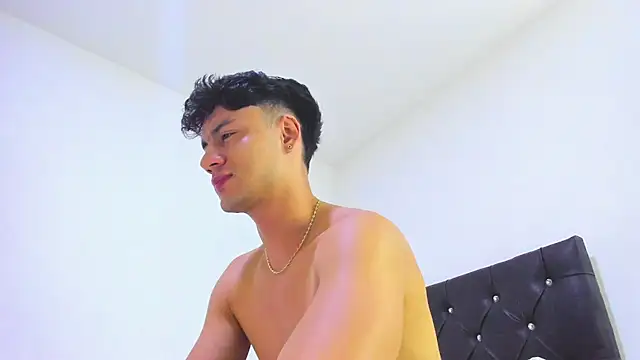 Sebastian-Dash online show from 02-06-25, 06:18