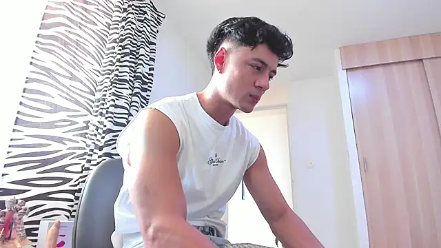 Sebastian-Dash online show from 03-01-25, 08:42