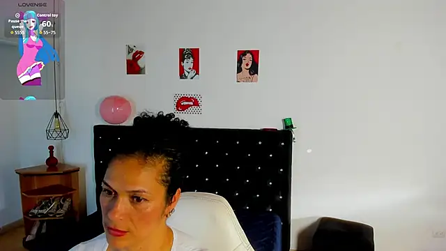 Snapshot of Aliciia_cute1 chatting on 04-28-26, 09:53 Aliciia cute1 online show from 04-28-26, 09:53