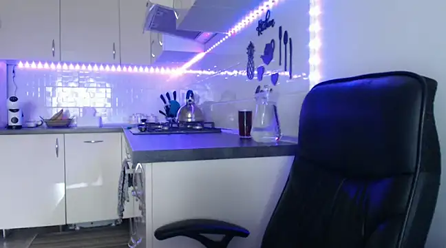  JustmeHere  online show from 02-27-25, 10:15