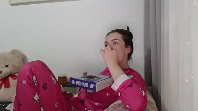  JustmeHere  online show from 11-28-25, 08:55