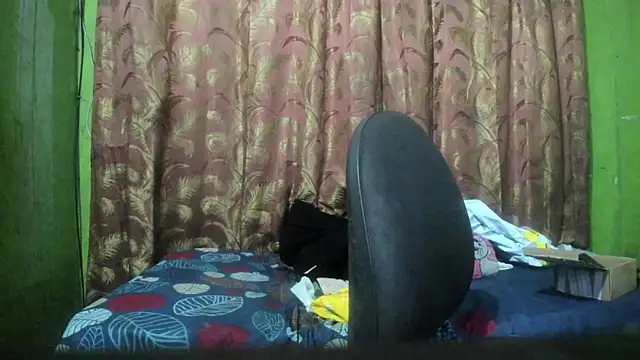 Brenda Smith69 online show from 11-17-25, 09:53