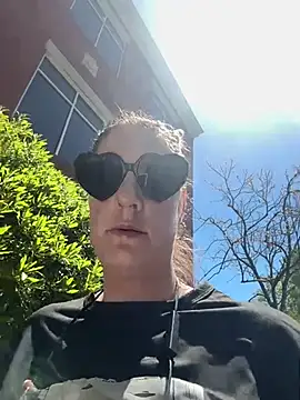 MsLG12301 online show from 04-10-26, 05:50