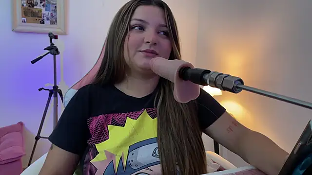 Snapshot of SweetPaige_ chatting on 03-05-26, 03:41 SweetPaige online show from 03-05-26, 03:41