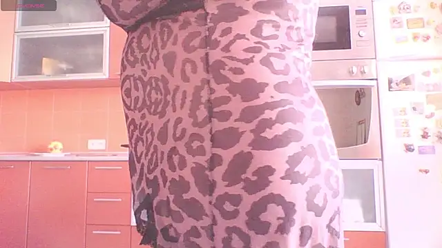 Snapshot of mira_robinsonnn chatting on 03-11-26, 04:40 mira robinsonnn online show from 03-11-26, 04:40