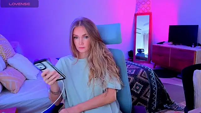 PrincessVS online show from 10-25-25, 03:58