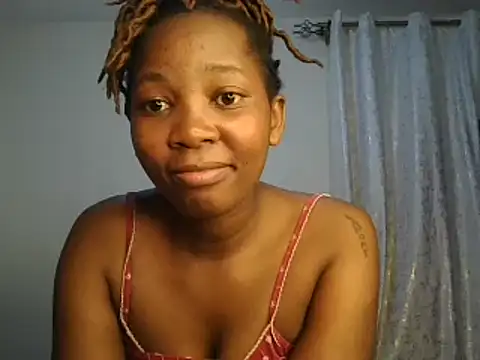 Petitiebooty online show from 03-13-25, 11:30