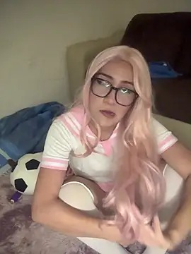 Snapshot of LunaAurora3 chatting on 04-02-26, 05:38 LunaAurora3 online show from 04-02-26, 05:38