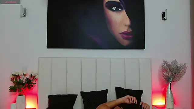 AnnaRos online show from 12-20-24, 10:22