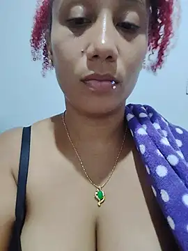 Snapshot of zandra_kiman chatting on 07-14-26, 06:18 zandra kiman online show from 07-14-26, 06:18