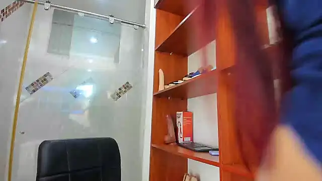 FOXYRIVER  online show from 02-26-25, 02:46