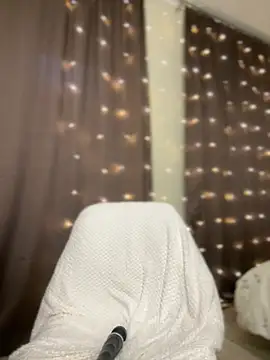 Snapshot of emigooflordXD chatting on 01-27-25, 09:55 emigooflordXD online show from 01-27-25, 09:55