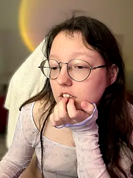 Snapshot of emigooflordXD chatting on 09-13-25, 01:11 emigooflordXD online show from 09-13-25, 01:11