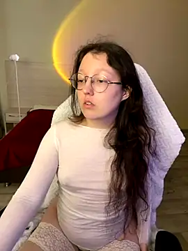 Snapshot of emigooflordXD chatting on 09-17-25, 08:38 emigooflordXD online show from 09-17-25, 08:38