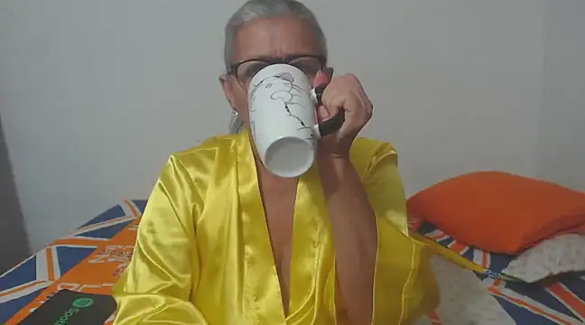 Snapshot of candy_mature_ chatting on 02-22-25, 10:31 candy mature online show from 02-22-25, 10:31