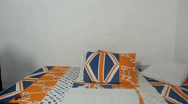 Snapshot of candy_mature_ chatting on 02-25-25, 10:18 candy mature online show from 02-25-25, 10:18