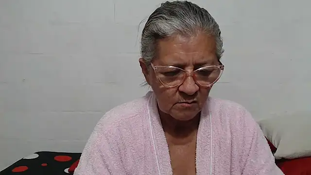 Snapshot of candy_mature_ chatting on 12-01-25, 10:26 candy mature online show from 12-01-25, 10:26