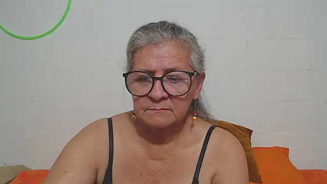 candy mature  online show from 01-06-26, 10:45