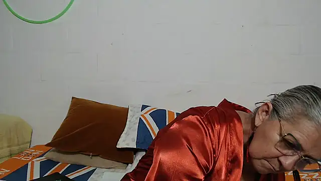 candy mature  online show from 02-25-26, 10:30