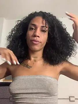 Snapshot of turabbitxx chatting on 05-15-26, 04:36 turabbitxx online show from 05-15-26, 04:36