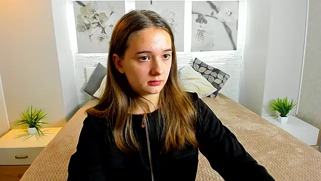 Grand Vita online show from 12-19-24, 05:18