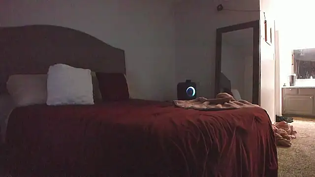 yiauana online show from 02-11-26, 12:43