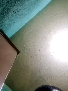 Snapshot of crowten chatting on 12-08-24, 10:57 crowten online show from 12-08-24, 10:57