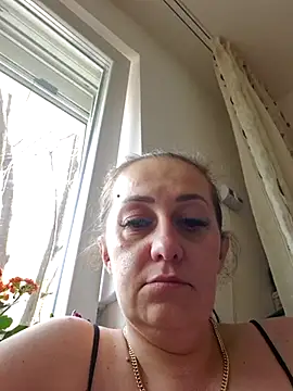 AvaLloyd online show from 03-16-25, 05:36