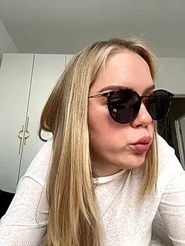 Little Forest ELF online show from 11-15-25, 08:33