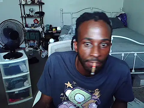 Snapshot of razzynolight chatting on 06-29-26, 06:52 razzynolight online show from 06-29-26, 06:52