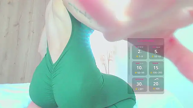 Snapshot of dollface17 chatting on 02-07-26, 05:05 dollface17 online show from 02-07-26, 05:05