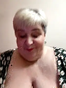 Baunti5555 online show from 10-27-25, 02:10