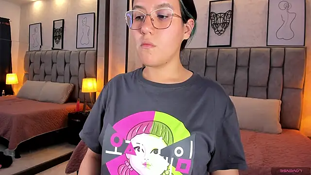 sweet--emily online show from 12-27-24, 06:46