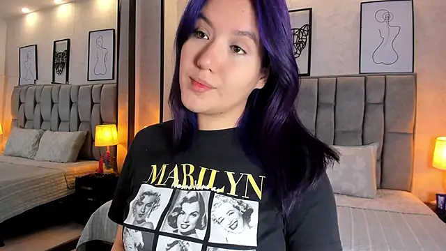 sweet--emily online show from 12-31-24, 02:51