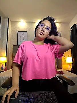 sweet--emily online show from 02-23-25, 10:39