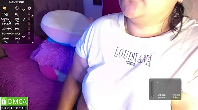 Snapshot of KittyHot20 chatting on 01-07-25, 10:11 KittyHot20 online show from 01-07-25, 10:11