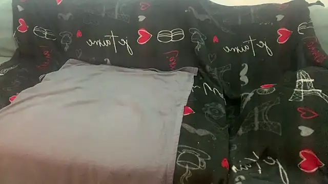 devote schlampe00 online show from 09-28-25, 12:16