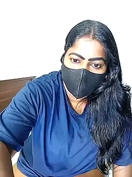 Snapshot of DISNI1997 chatting on 12-18-24, 04:09 DISNI1997 online show from 12-18-24, 04:09