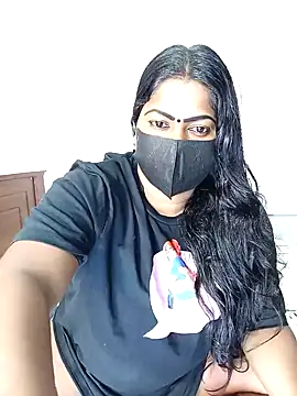 Snapshot of DISNI1997 chatting on 01-08-25, 04:22 DISNI1997 online show from 01-08-25, 04:22