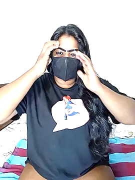 Snapshot of DISNI1997 chatting on 01-18-25, 02:14 DISNI1997 online show from 01-18-25, 02:14