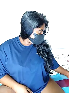 Snapshot of DISNI1997 chatting on 01-18-25, 05:48 DISNI1997 online show from 01-18-25, 05:48